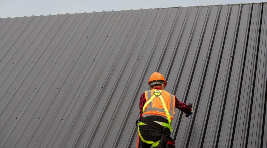 Professional metal roof installation services in Lamona, WA